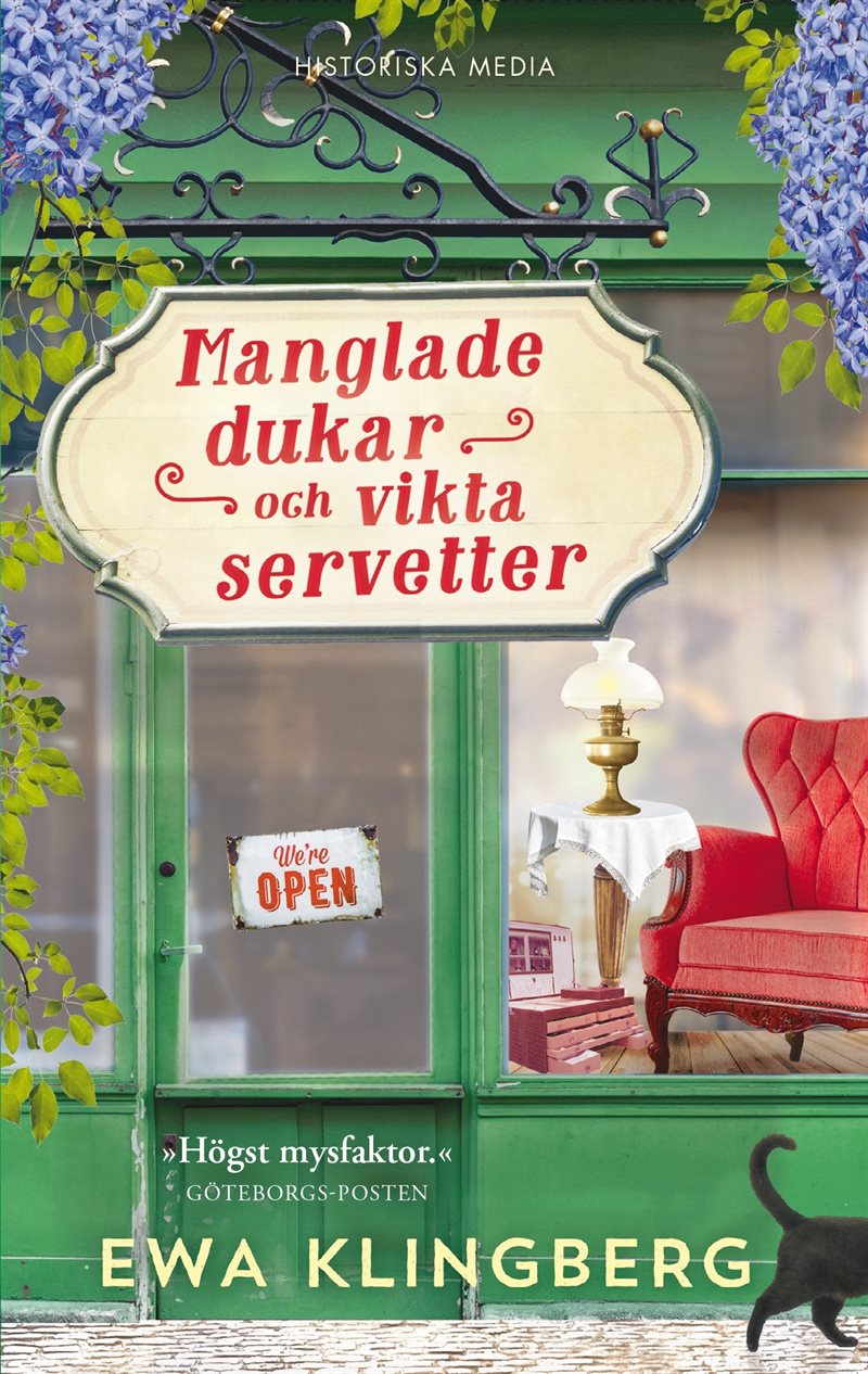 Manglade dukar och vikta servetter